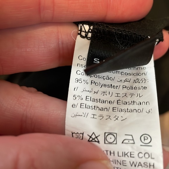 Shein womens XL tshirt top black Sequin star appliqué design basic short sleeve - Picture 4 of 5